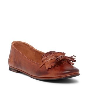 Bed|Stu Suzanne Flat